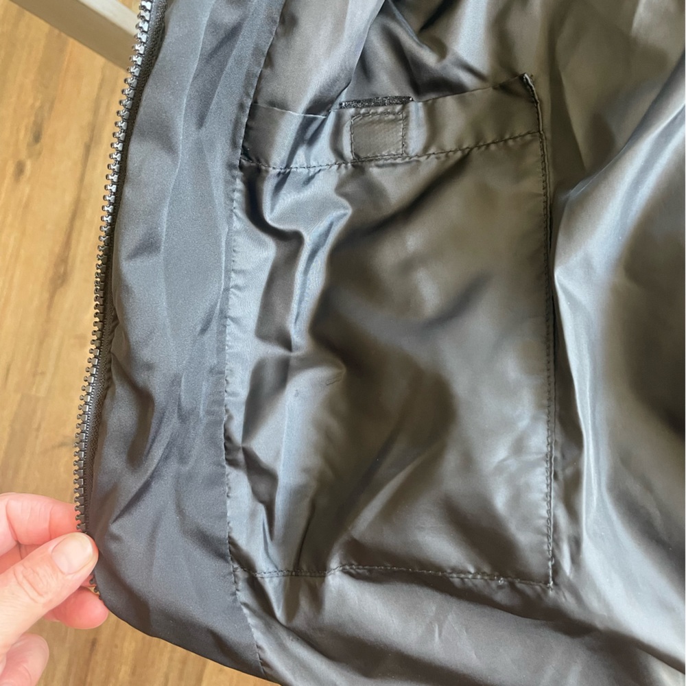 Fabletics Long Puffer - Picture 2 of 5